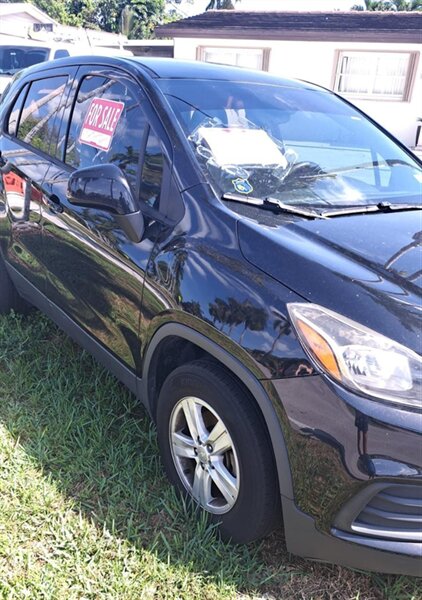 2018 Chevrolet Trax LS - Photo 1 - Miami, FL 33147