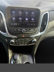 2020 Chevrolet Equinox LT   - Photo 4 - Topeka, KS 66619