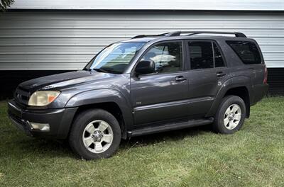 2004 Toyota 4Runner SR5   - Photo 2 - Topeka, KS 66619