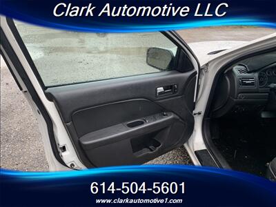 2008 Ford Fusion V6 SE - Photo 9 - Plain City, OH 43064