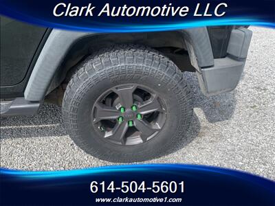 2010 Jeep Wrangler Unlimited Sport   - Photo 9 - Plain City, OH 43064