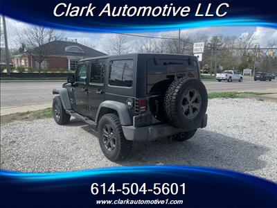 2010 Jeep Wrangler Unlimited Sport   - Photo 7 - Plain City, OH 43064