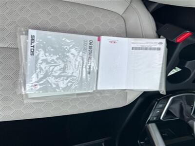 2021 Kia Seltos SX Turbo  Leather, Navi, Sunroof - Photo 14 - Plain City, OH 43064