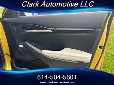 2021 Kia Seltos SX Turbo  Leather, Navi, Sunroof - Photo 15 - Plain City, OH 43064