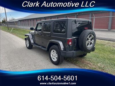 2018 Jeep Wrangler JK Unlimited Sahara   - Photo 7 - Plain City, OH 43064