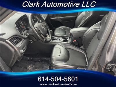 2021 Jeep Cherokee Latitude Plus - Photo 12 - Plain City, OH 43064