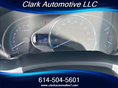 2014 Toyota Sienna XLE 8-Passenger  Leather, Navi, Sunroof, Entertainment - Photo 36 - Plain City, OH 43064