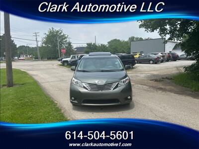 2014 Toyota Sienna XLE 8-Passenger  Leather, Navi, Sunroof, Entertainment - Photo 2 - Plain City, OH 43064