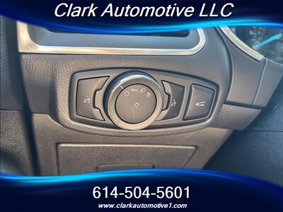 2017 Ford Edge Titanium  AWD - Photo 9 - Plain City, OH 43064