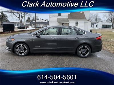 2017 Ford Fusion Hybrid Titanium   - Photo 7 - Plain City, OH 43064