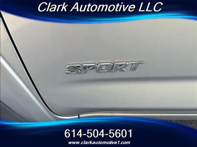 2008 Toyota RAV4 Sport  3.5 liter V6 - Photo 9 - Plain City, OH 43064