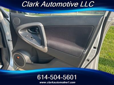 2008 Toyota RAV4 Sport  3.5 liter V6 - Photo 21 - Plain City, OH 43064