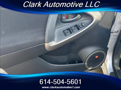 2008 Toyota RAV4 Sport  3.5 liter V6 - Photo 11 - Plain City, OH 43064