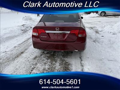 2011 Honda Civic LX   - Photo 8 - Plain City, OH 43064