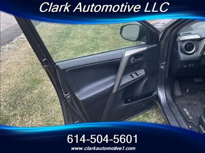 2015 Toyota RAV4 Limited   - Photo 8 - Plain City, OH 43064