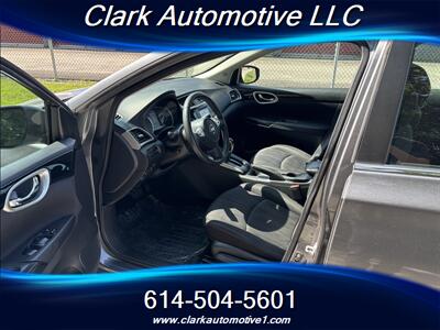 2018 Nissan Sentra SR   - Photo 10 - Plain City, OH 43064