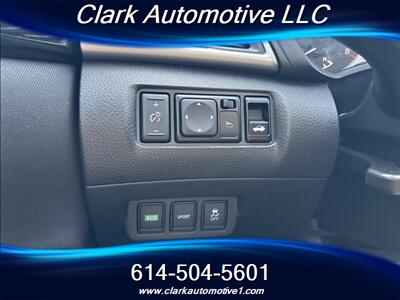 2018 Nissan Sentra SR   - Photo 17 - Plain City, OH 43064