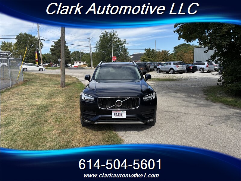 2016 Volvo XC90 T6 Momentum  