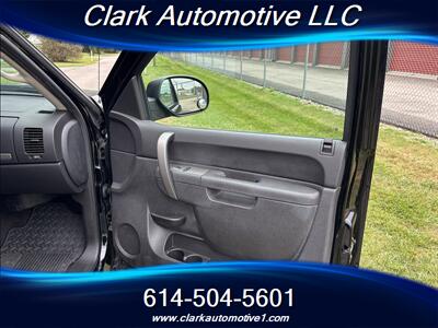 2011 GMC Sierra 1500 SLE   - Photo 10 - Plain City, OH 43064