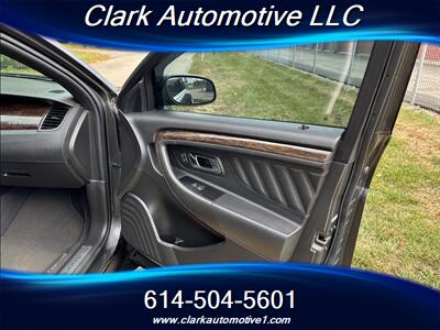 2019 Ford Taurus Limited   - Photo 11 - Plain City, OH 43064