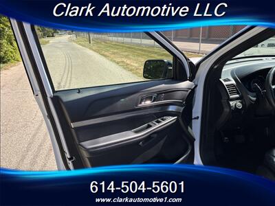 2018 Ford Explorer XLT   - Photo 9 - Plain City, OH 43064