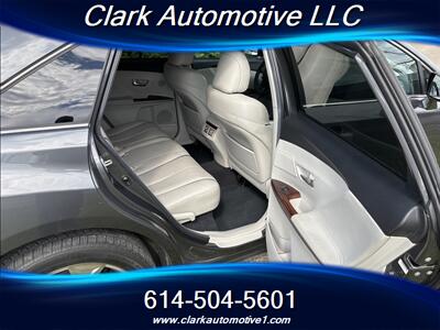 2011 Toyota Venza AWD V6   - Photo 15 - Plain City, OH 43064