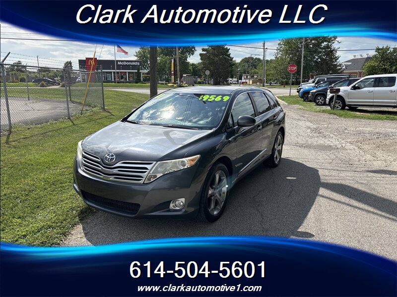 2011 Toyota Venza AWD V6 - Photo 1 - Plain City, OH 43064