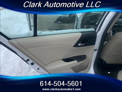 2017 Honda Accord EX-L - Photo 11 - Plain City, OH 43064