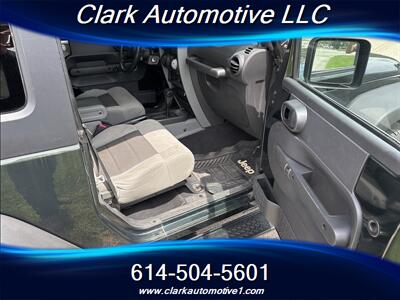 2010 Jeep Wrangler Sport   - Photo 12 - Plain City, OH 43064