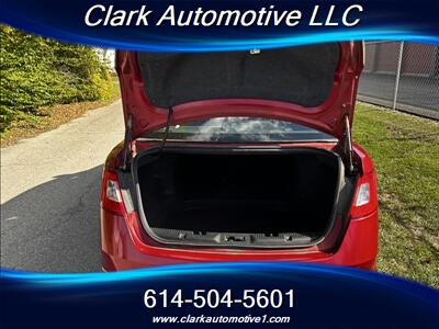 2010 Ford Taurus SEL   - Photo 17 - Plain City, OH 43064