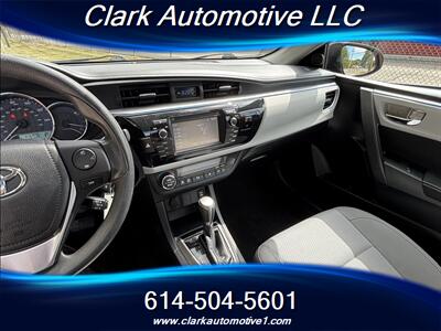 2015 Toyota Corolla LE   - Photo 17 - Plain City, OH 43064