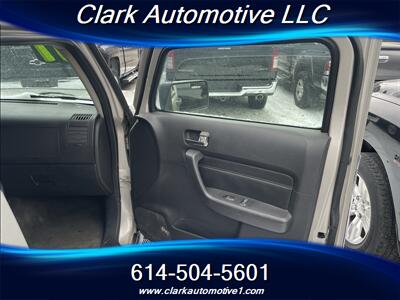 2007 Hummer H3 4dr SUV - Photo 11 - Plain City, OH 43064