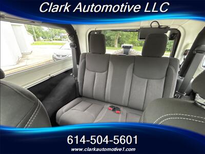 2018 Jeep Wrangler Sahara   - Photo 22 - Plain City, OH 43064