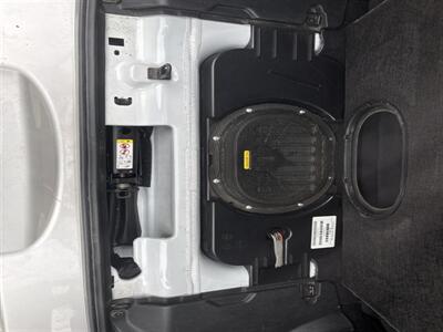 2018 Jeep Wrangler Sahara   - Photo 15 - Plain City, OH 43064