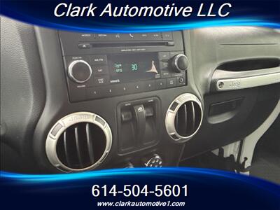 2018 Jeep Wrangler Sahara   - Photo 18 - Plain City, OH 43064