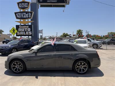 2018 Chrysler 300 Touring - Photo 3 - Phoenix, AZ 85008