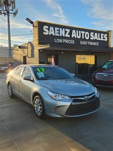 2017 Toyota Camry LE - Photo 3 - Phoenix, AZ 85008
