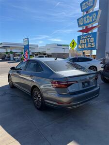 2019 Volkswagen Jetta SEL   - Photo 4 - Phoenix, AZ 85008