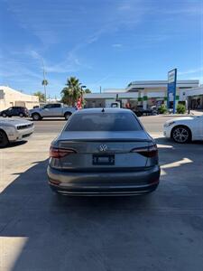 2019 Volkswagen Jetta SEL   - Photo 3 - Phoenix, AZ 85008