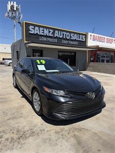 2019 Toyota Camry LE - Photo 1 - Phoenix, AZ 85008