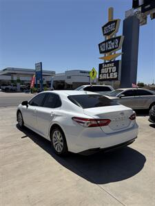 2020 Toyota Camry LE - Photo 4 - Phoenix, AZ 85008