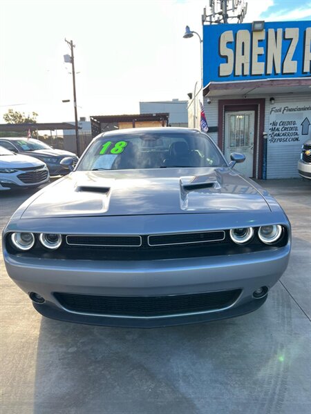 2018 Dodge Challenger SXT - Photo 1 - Phoenix, AZ 85008