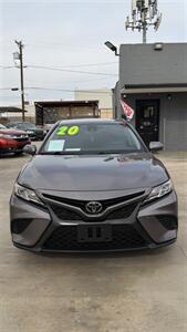 2020 Toyota Camry SE   - Photo 1 - Phoenix, AZ 85008