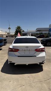 2019 Toyota Camry LE   - Photo 6 - Phoenix, AZ 85008