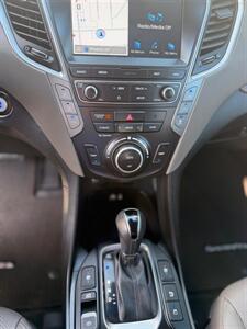 2019 Hyundai SANTA FE XL Limited Ultimate - Photo 10 - Phoenix, AZ 85008