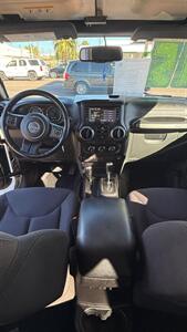 2015 Jeep Wrangler Unlimited Sport   - Photo 8 - Phoenix, AZ 85008