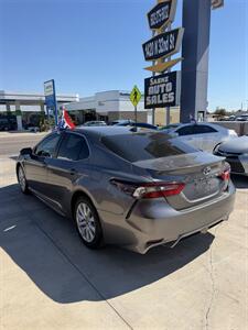 2021 Toyota Camry SE   - Photo 4 - Phoenix, AZ 85008