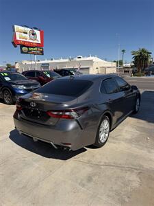 2021 Toyota Camry SE   - Photo 5 - Phoenix, AZ 85008