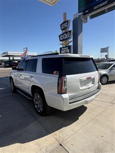 2017 GMC Yukon SLT   - Photo 4 - Phoenix, AZ 85008