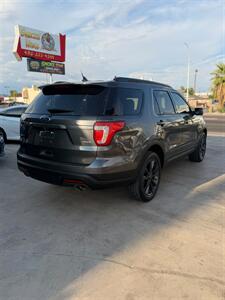 2018 Ford Explorer XLT - Photo 6 - Phoenix, AZ 85008